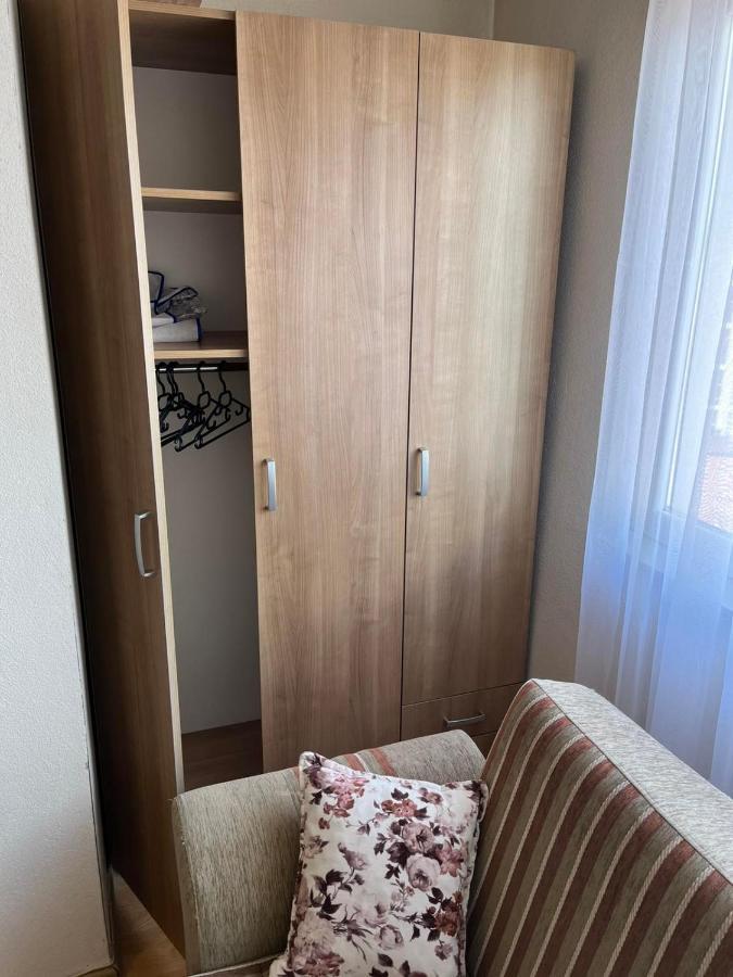 Centrum Apartments 普里什蒂纳 外观 照片