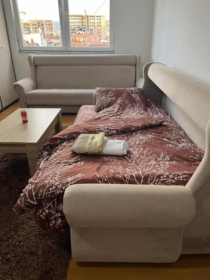 Centrum Apartments 普里什蒂纳 外观 照片